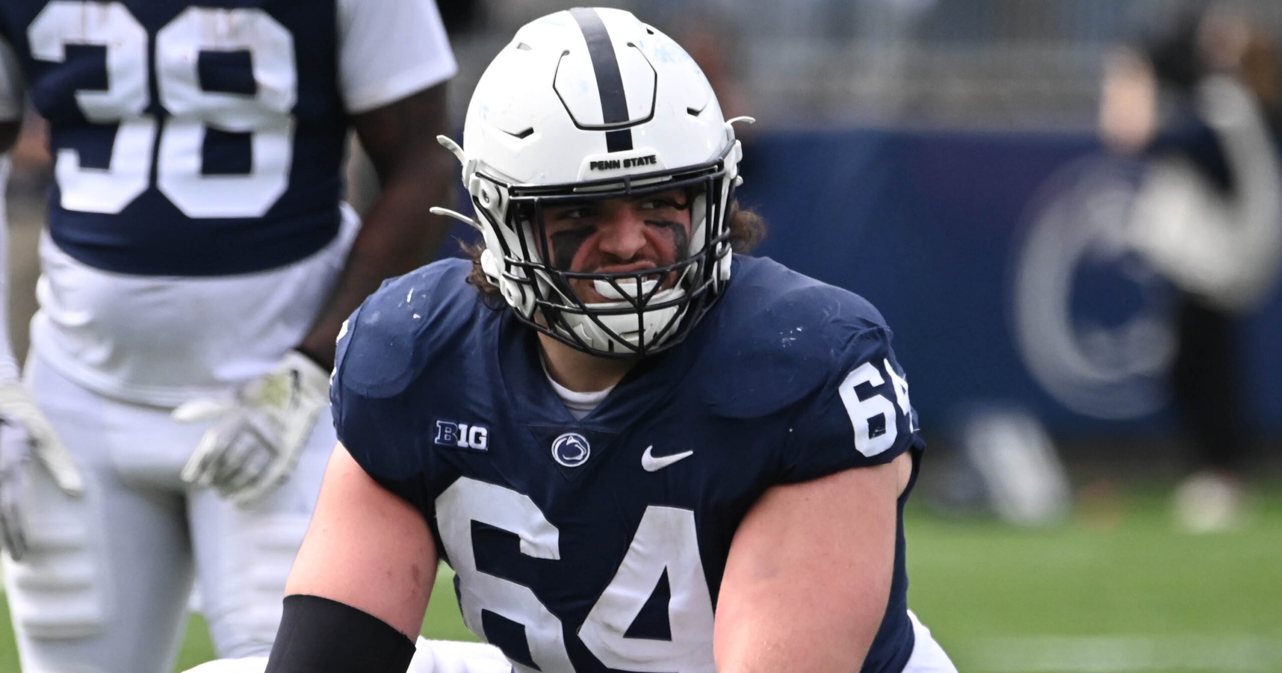 Offensive lineman Hunter Nourzad