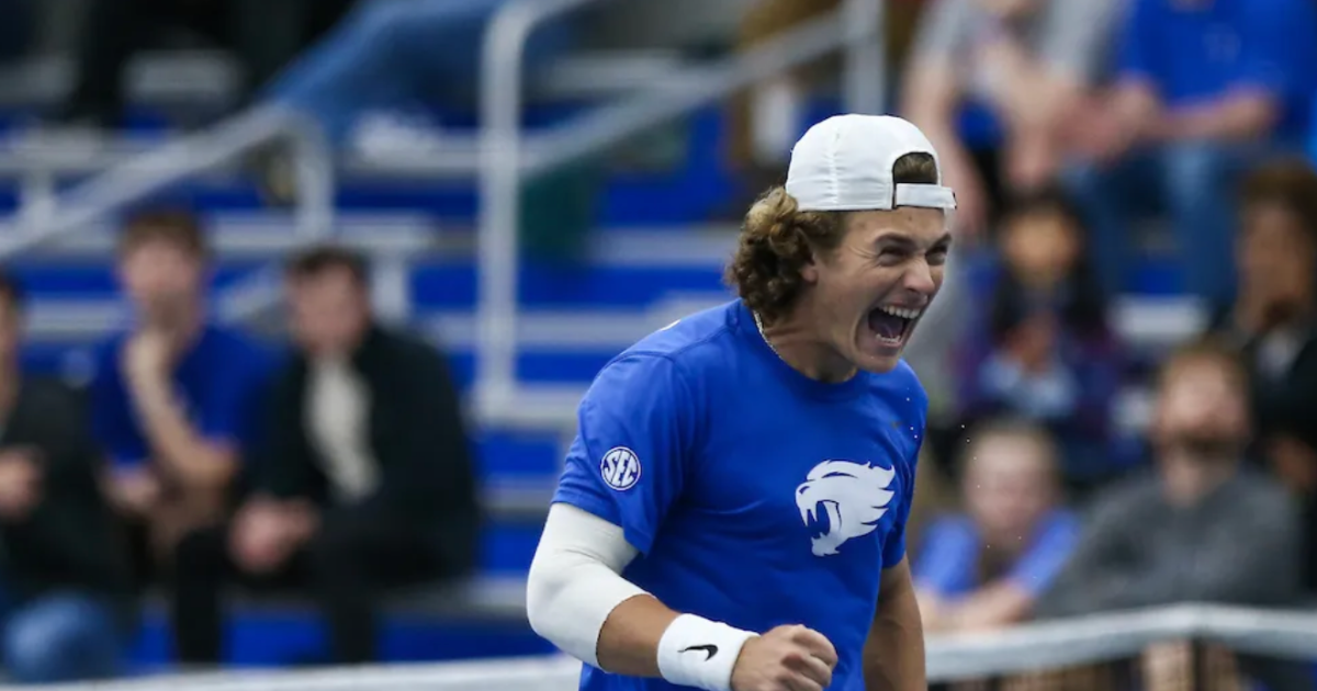 Kentucky men's tennis opens SEC Tournament with statement victory over