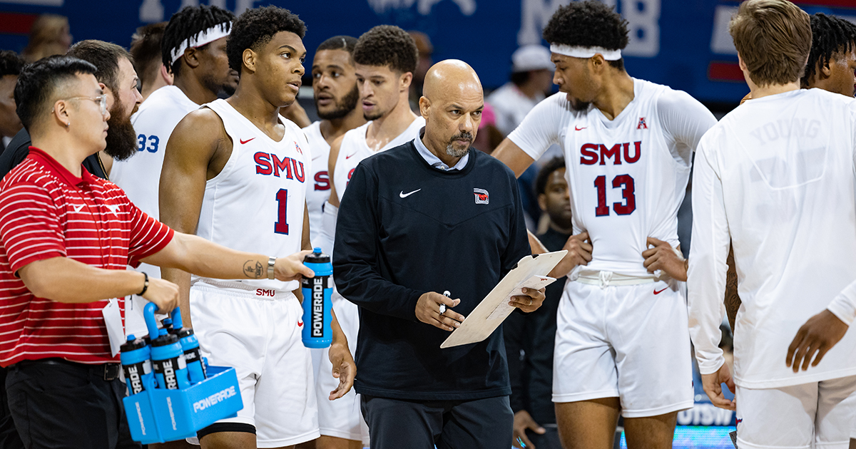 Breaking News Smu Coachs Heated Exchange About The Sec - 2zw0ewy
