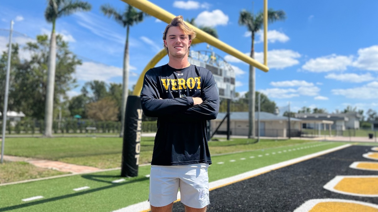 4-star Miami QB prospect Carter Smith talks Hurricanes, transition from baseball to football