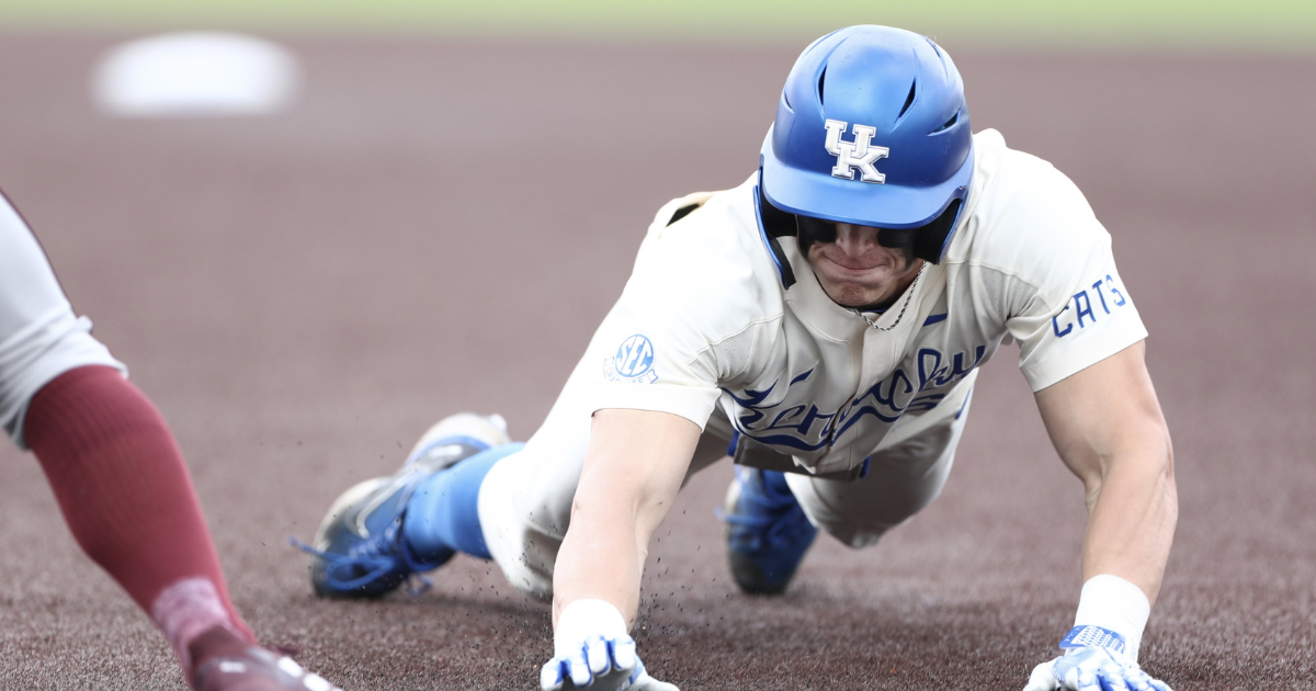 Kentucky Drops Saturday Doubleheader to Texas A&M