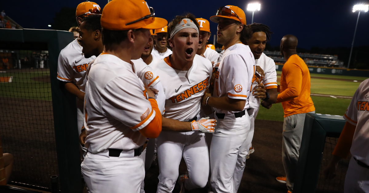 Tennessee baseball moving back up in the weekly national polls