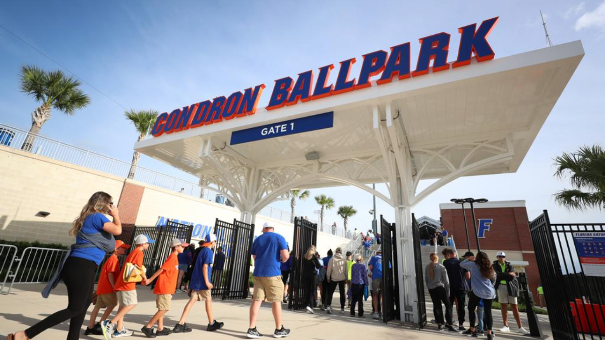 Florida Gators baseball: UF to host NCAA regional, to face Central