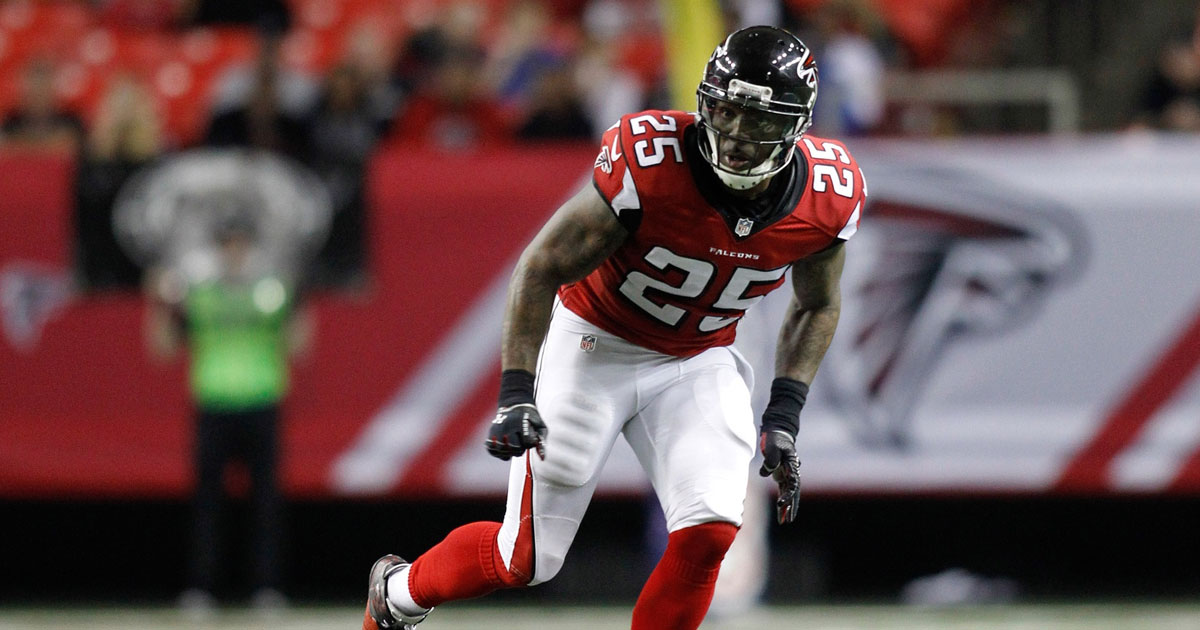 Former Atlanta Falcons, Mizzou player William Moore arrested on aggravated assault charges