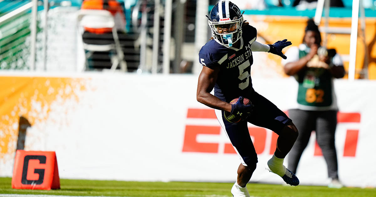 Auburn offers Jackson State transfer wide receiver Shane Hooks