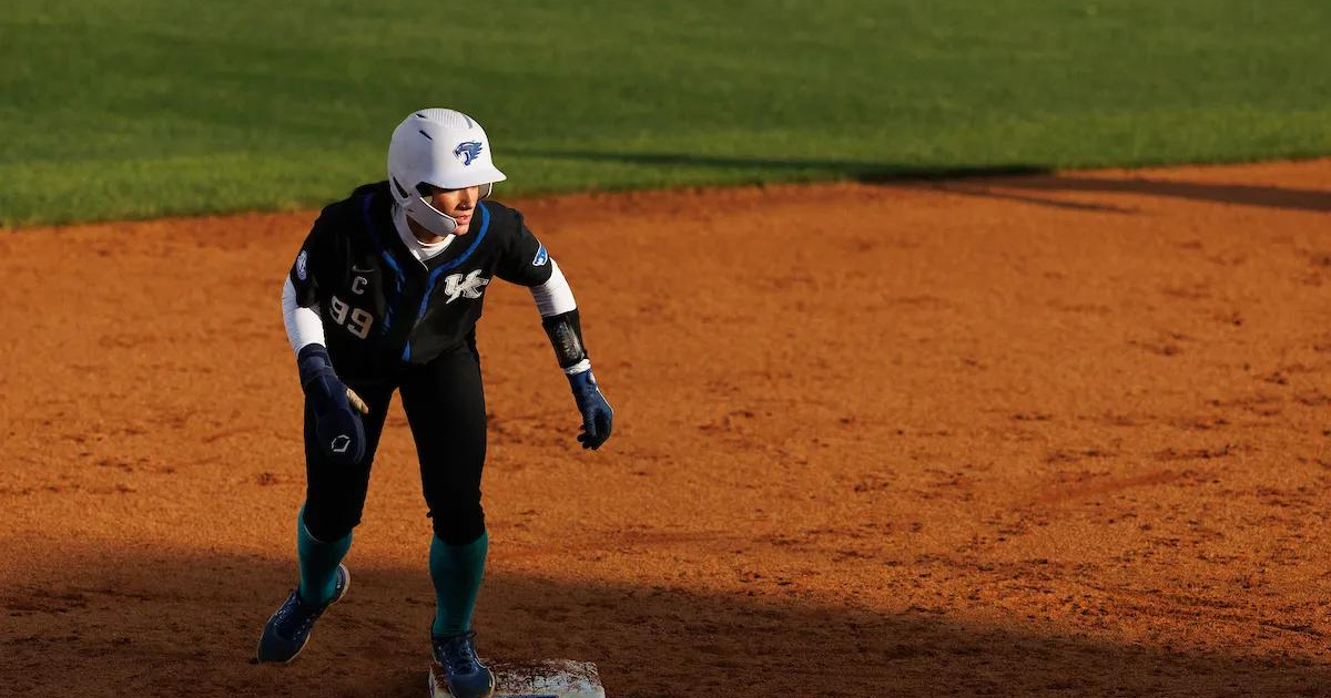 Kentucky Softball Loses Game 1 to Mississippi State on the Road