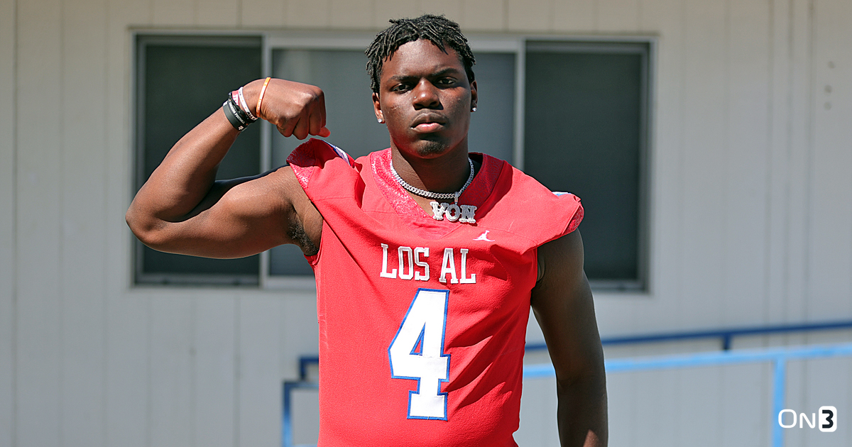 WholeHogSports - Get to know: 2025 TE target Davon Mitchell