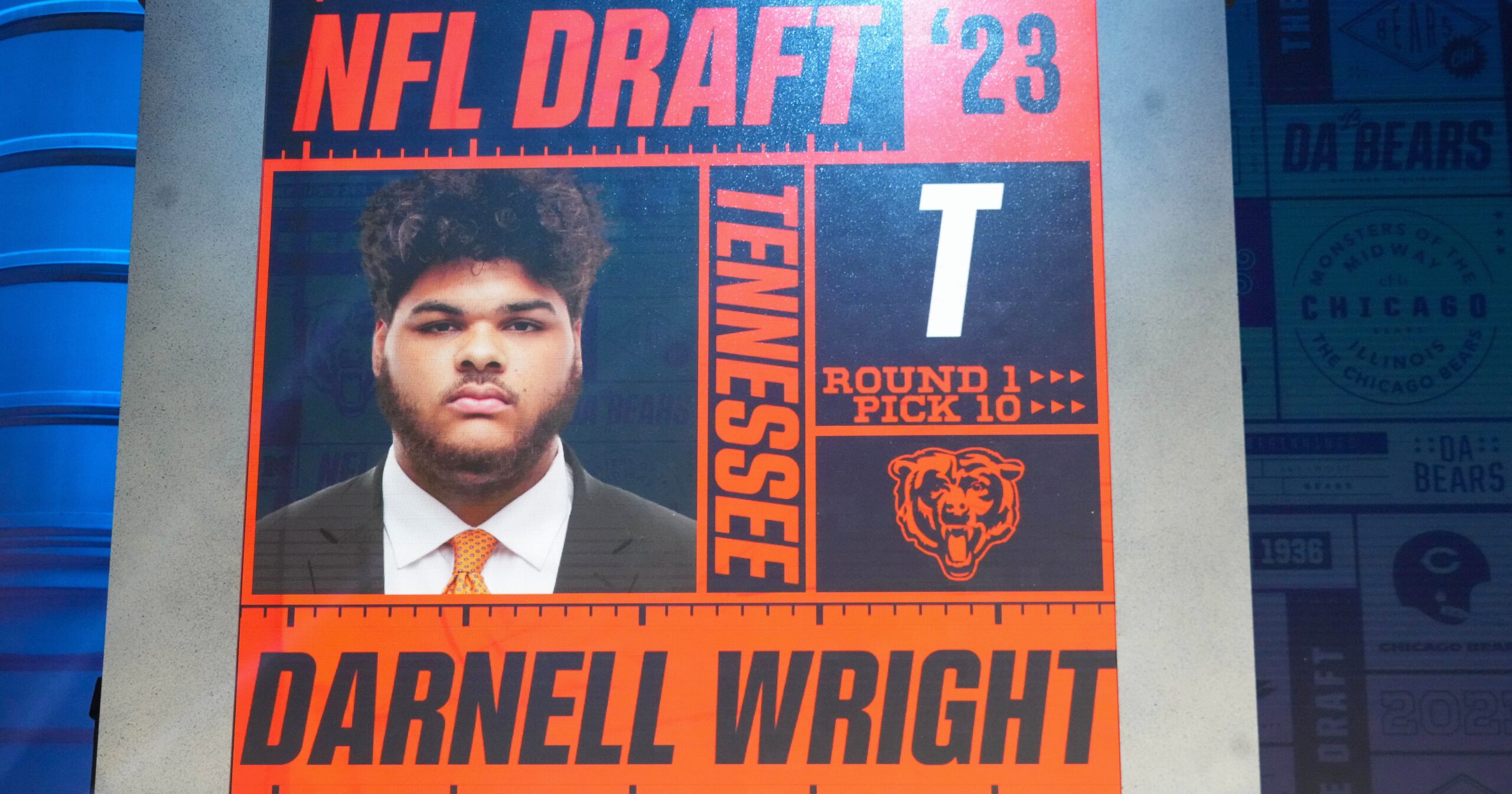 Darnell Wright stayed at Tennessee when ‘it felt like the whole house was crumbling’ and was rewarded