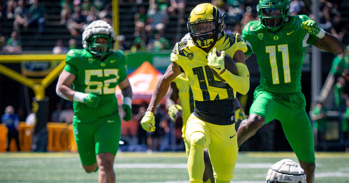 Oregon’s ‘loaded’ receiver room embracing competition