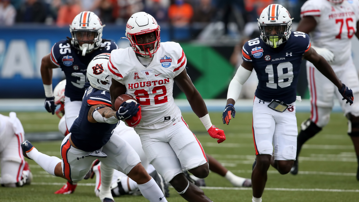 Former Houston RB Alton McCaskill officially visiting Gators this weekend