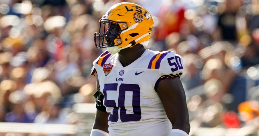 emery-jones-shares-pros-cons-of-small-offensive-line-group