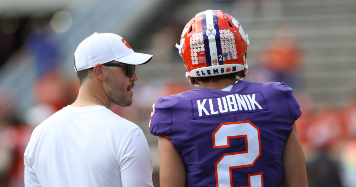 Dabo Swinney elaborates on the chemistry between Cade Klubnik, Garrett Riley