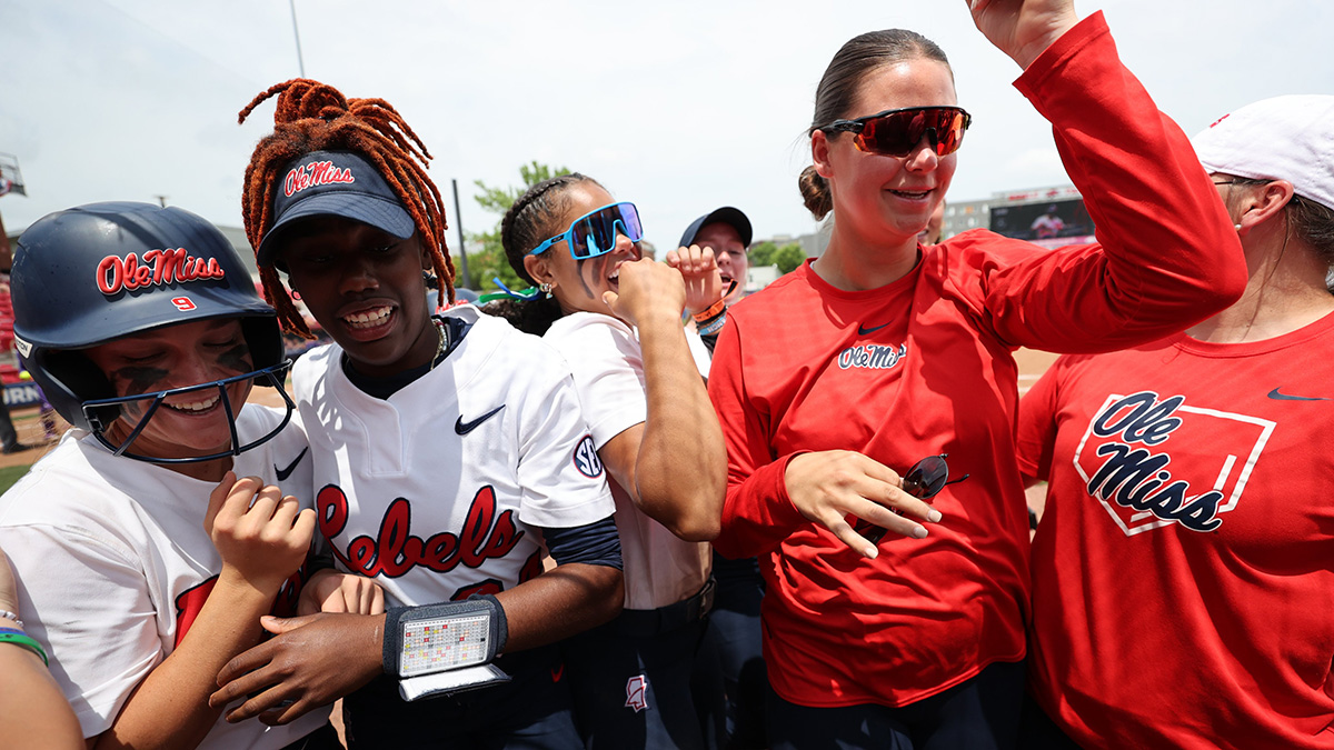 Ole Miss softball starts off postseason with win in SEC Tournament