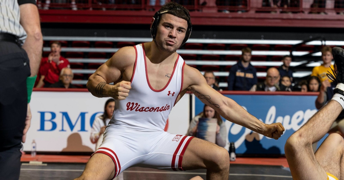 Austin Gomez announces he’ll forgo final year of eligibility with Wisconsin wrestling