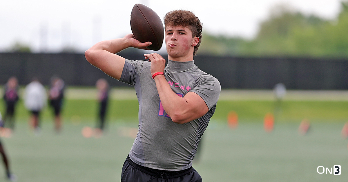 Priority four-star QB target set to attend BBQ at The Big House