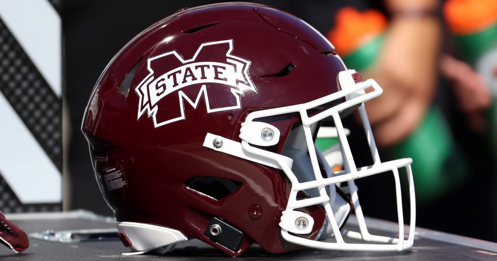 Former Mississippi State offensive lineman Jackson Cannon commits to Toledo transfer