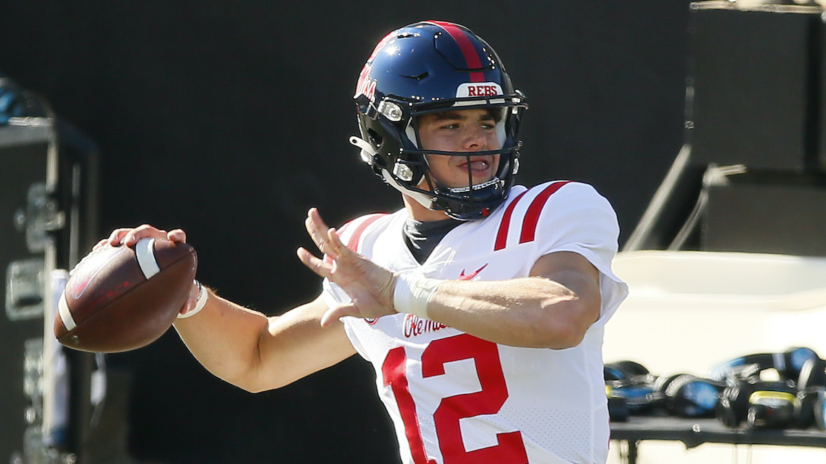 Former Ole Miss quarterback Kinkead Dent commits to UT-Martin