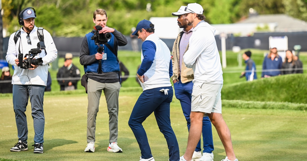 Von Miller explains why Josh Allen is 'different' (Hint: It involves golf), This is the Loop