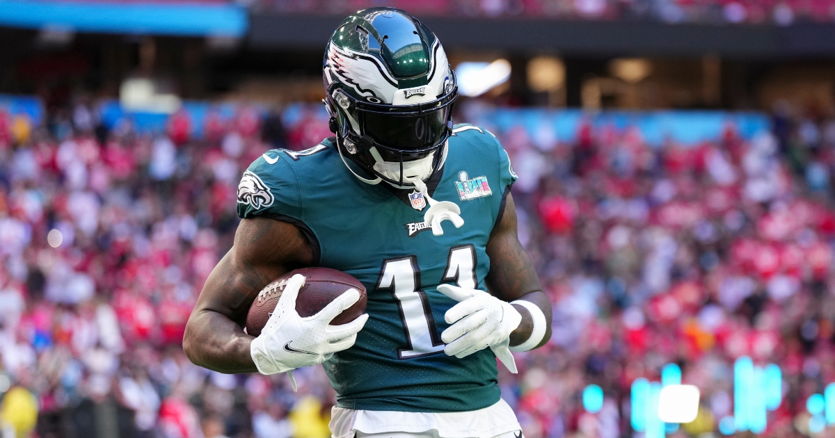 Philadelphia Eagles wide receiver AJ Brown nearly struck by car