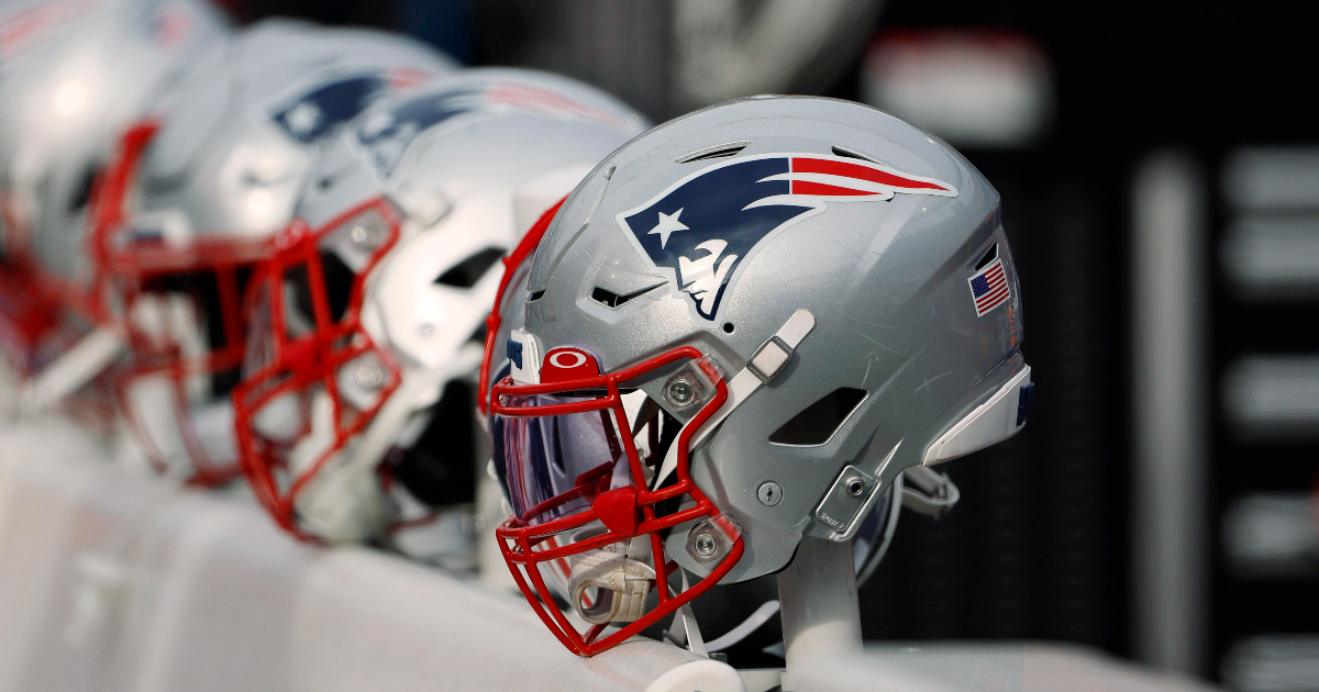 New England - HELMET HISTORY