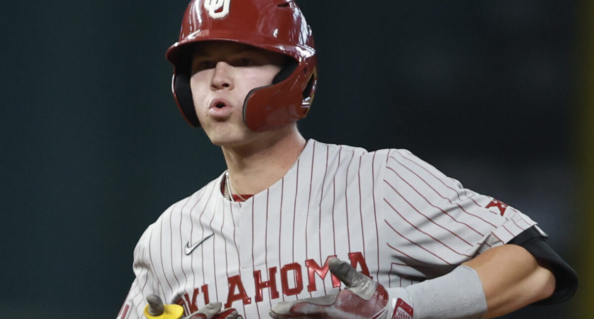 Oklahoma opens Big 12 Tournament with 9-5 Bedlam victory