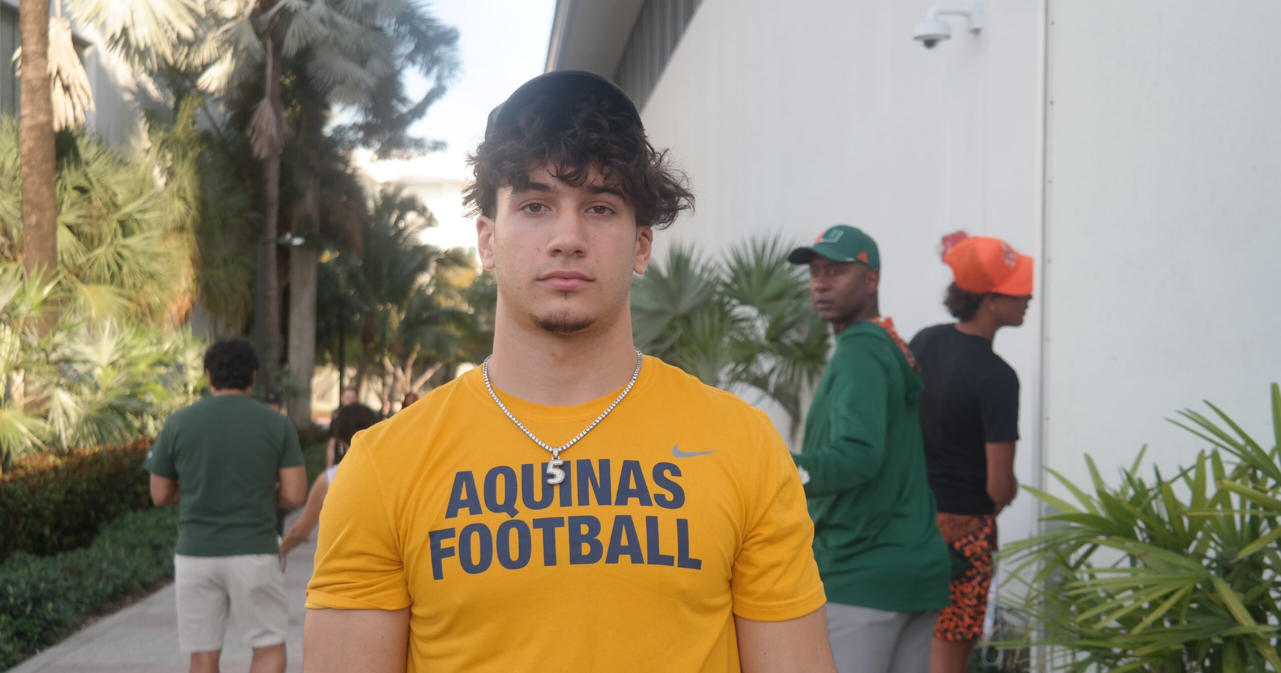 Local LB breaks down his top schools and Miami Hurricanes: ‘They’ve got that juice for sure’