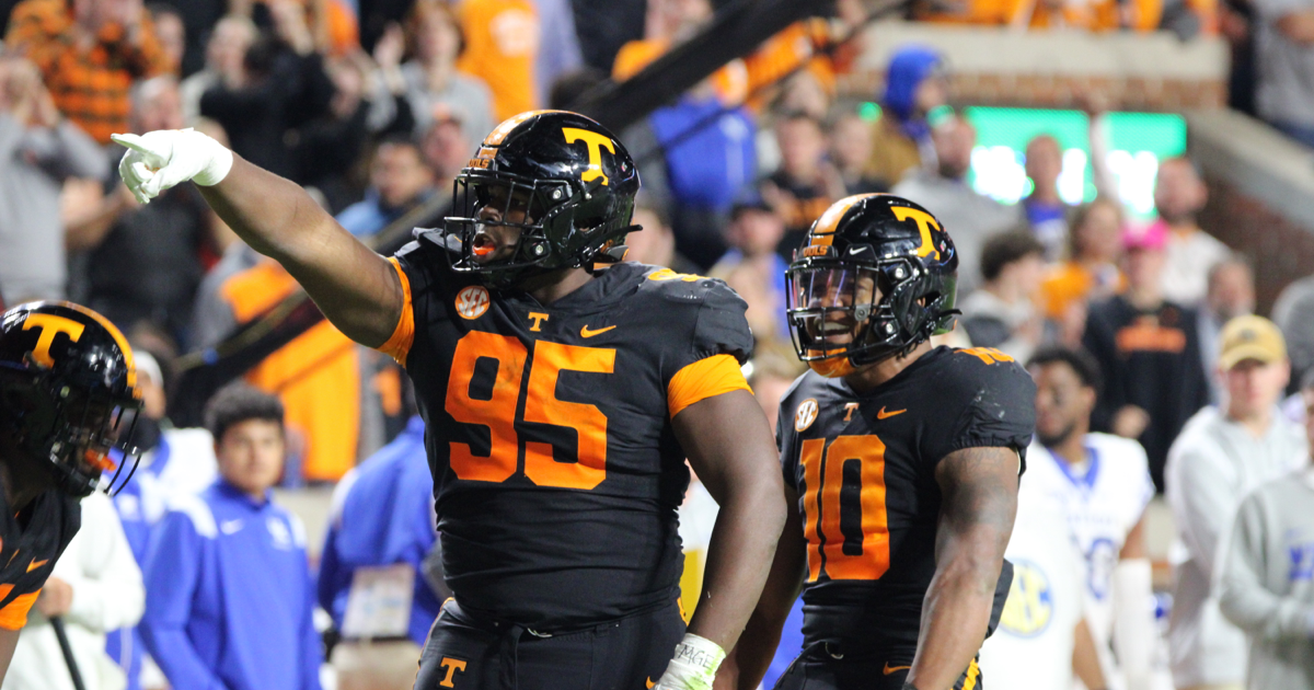 Tennessee defensive lineman Da’Jon Terry enters transfer portal