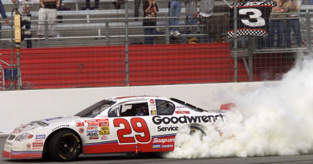 Kevin harvick clearance goodwrench car