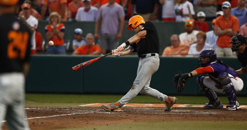 NCAA baseball: Tennessee outlasts No. 4 Clemson in 14-inning epic