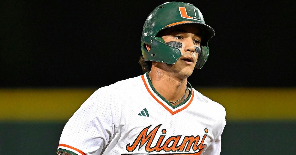 Dominic Pitelli’s three-run bomb gives Miami an early lead over Texas