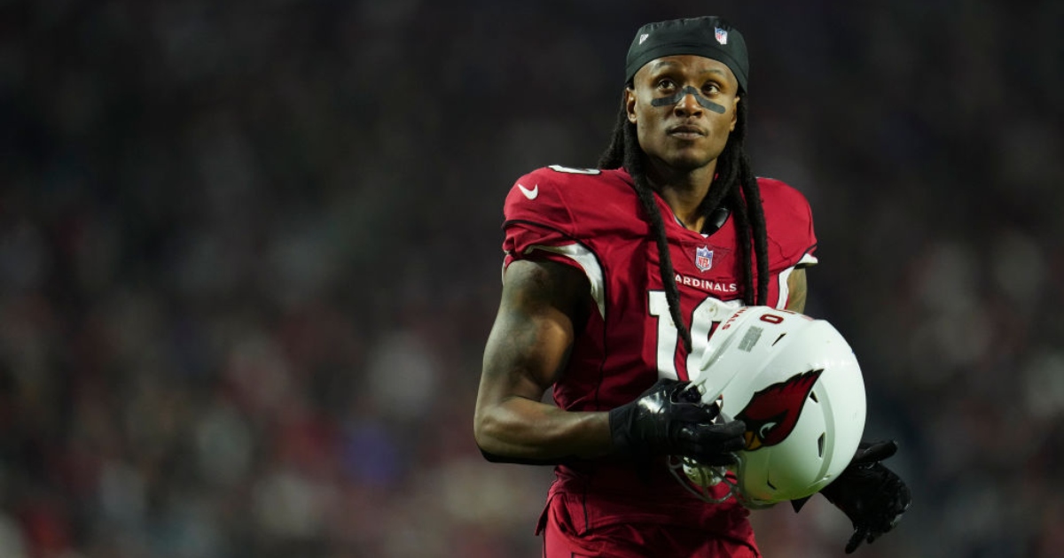 Titans 'more aggressive' than Patriots pursuing DeAndre Hopkins