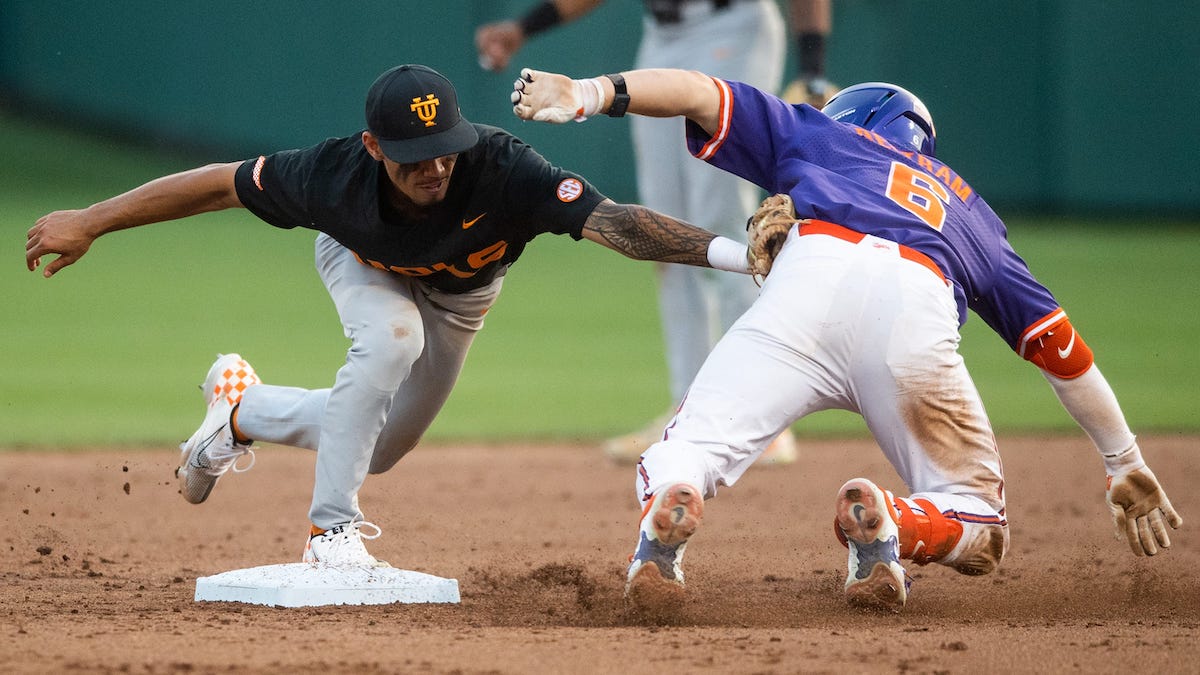 Vols' extra innings win over Clemson drew near-record number of viewers -  VolReport