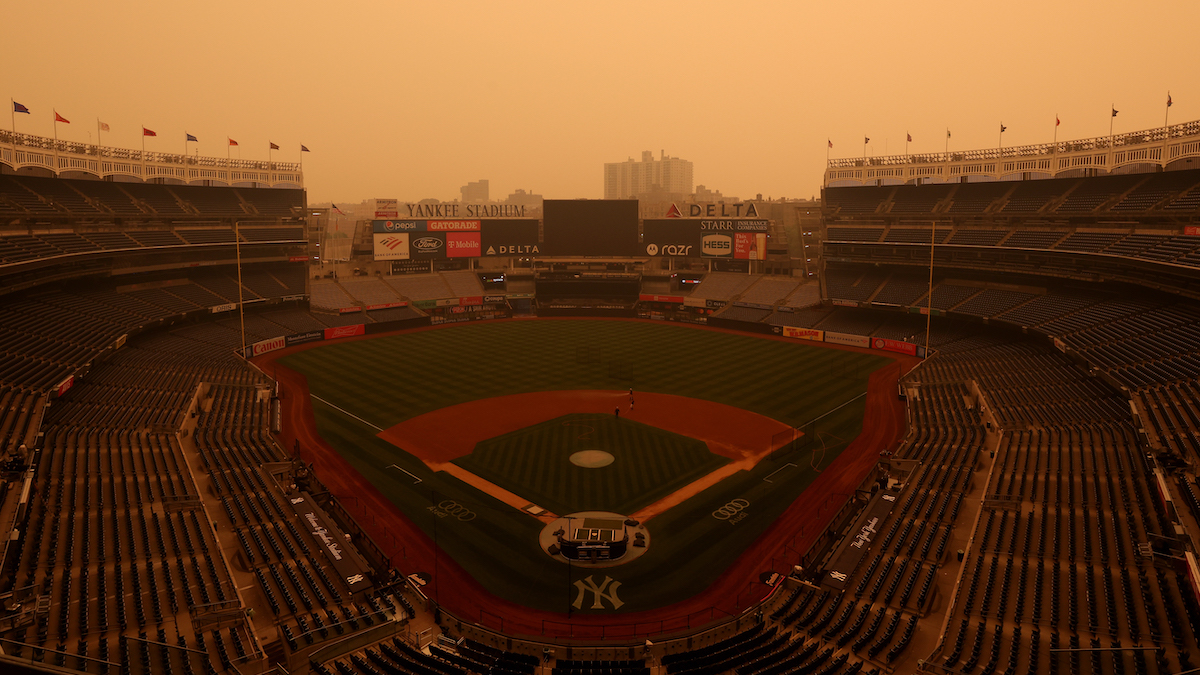 Smoke from wildfires visible over Yankee Stadium, ABC News