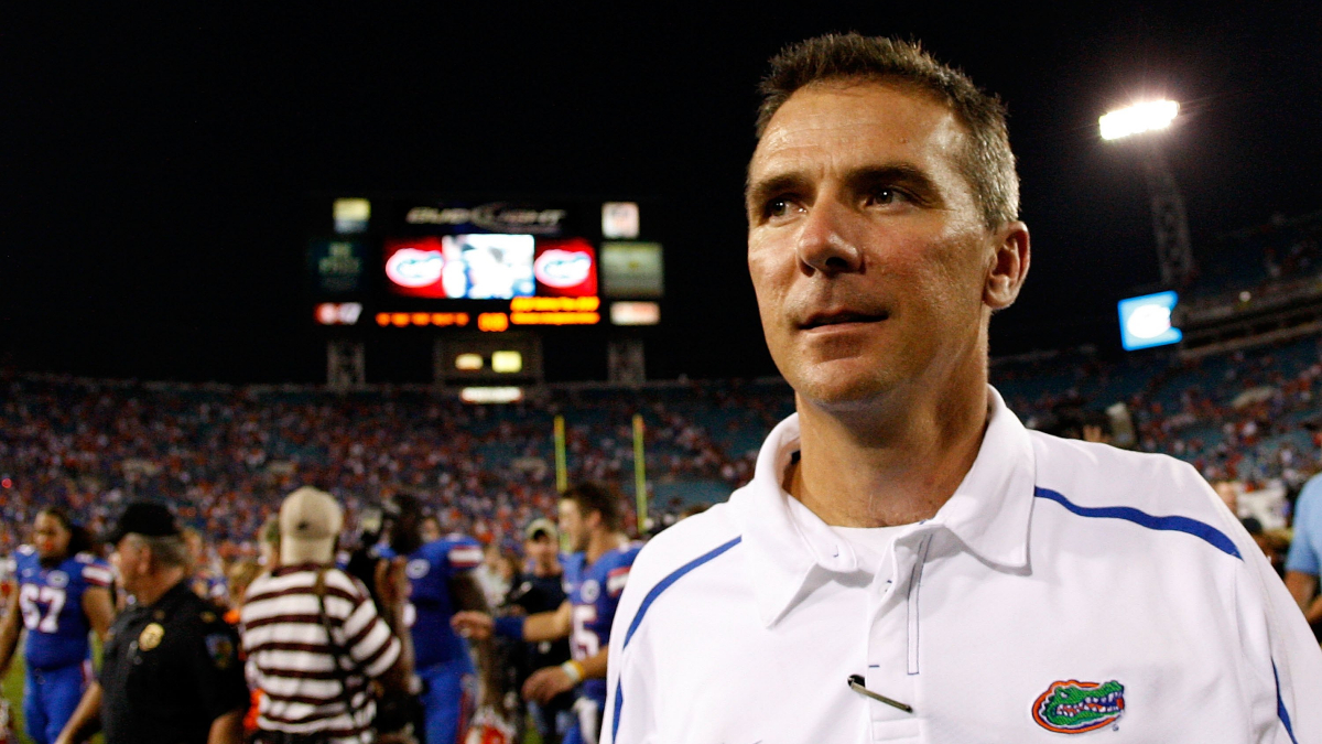 Urban Meyer reveals he called recruits minutes after winning 2008 national championship