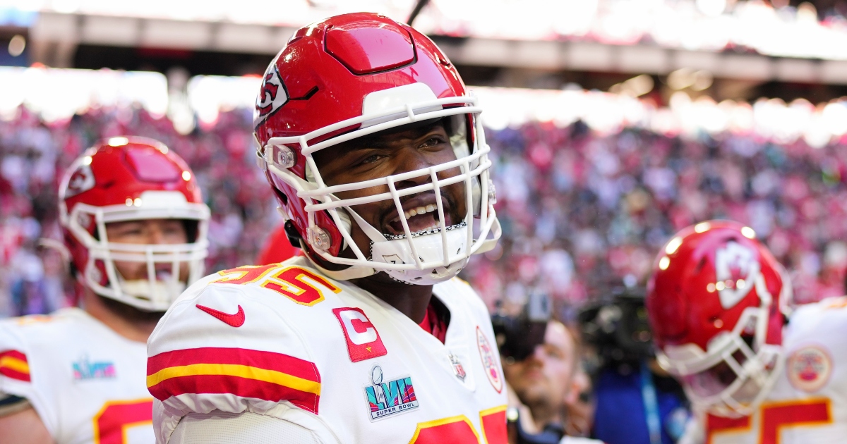 Chris Jones of the Kansas City Chiefs sacks Joe Burrow of the News Photo  - Getty Images