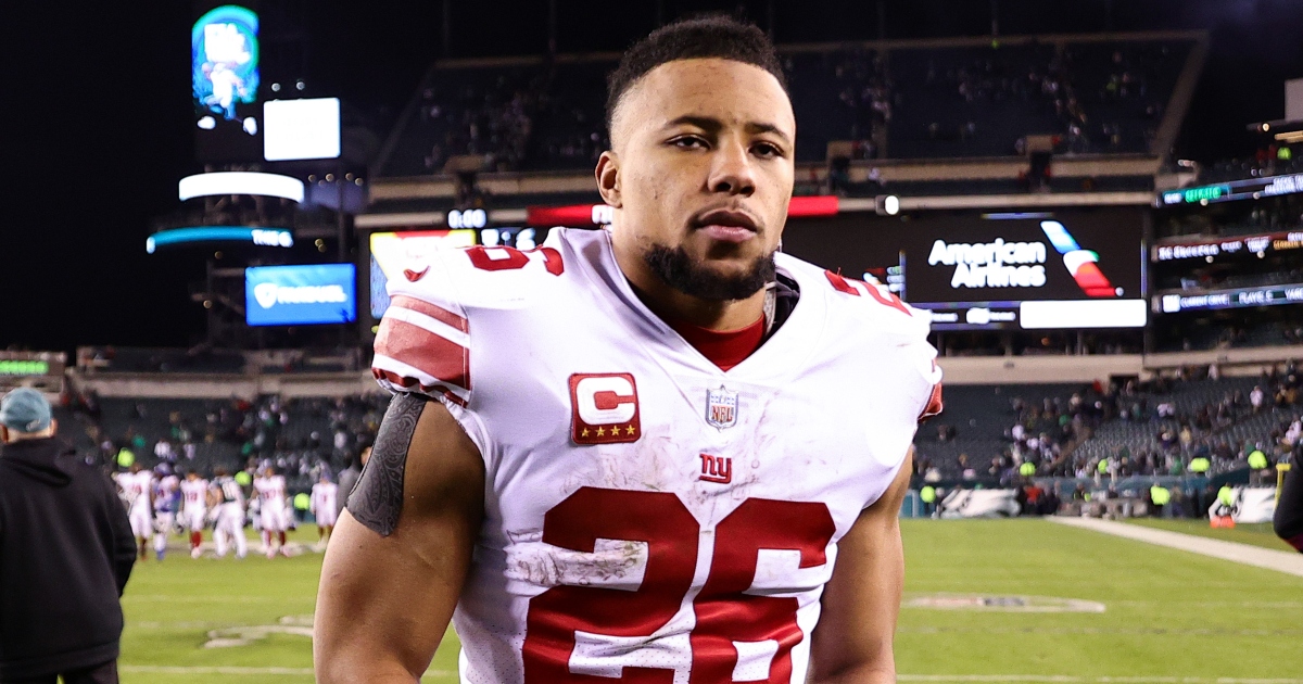 Saquon Barkley to skip Giants' mandatory minicamp amid