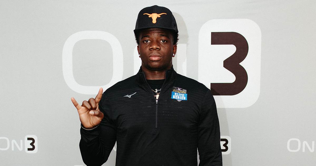 WATCH: 4-star RB Jerrick Gibson tells Texas head coach Steve Sarkisian he’s committing to Longhorns