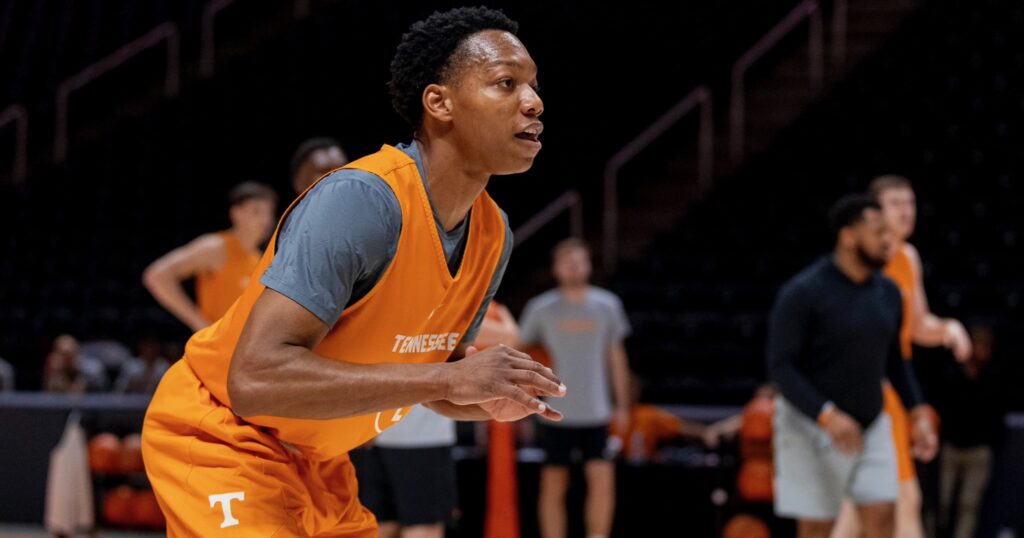 Tennessee basketball’s new-look roster on the floor at Thompson-Boling Arena