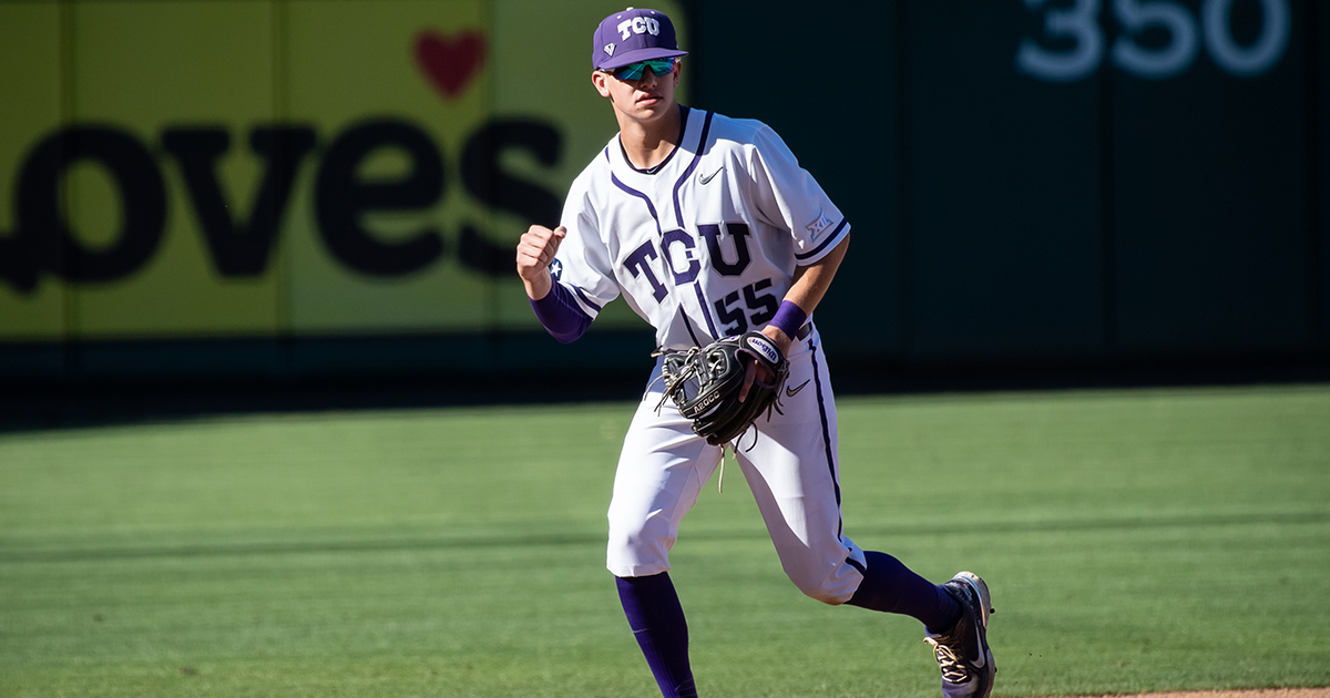 TCU’s Brayden Taylor makes stunning play to end seventh inning