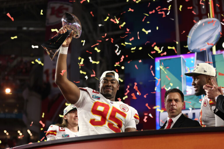 Chris Jones no shows Chiefs ring ceremony, mandatory minicamp