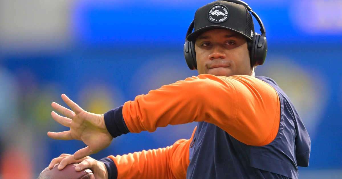 Denver Broncos: Here's how Russell Wilson looks in orange and blue