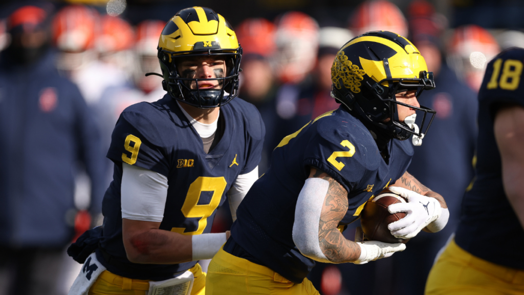 College Football National Championship Odds: Michigan, Georgia Duel at the  Top