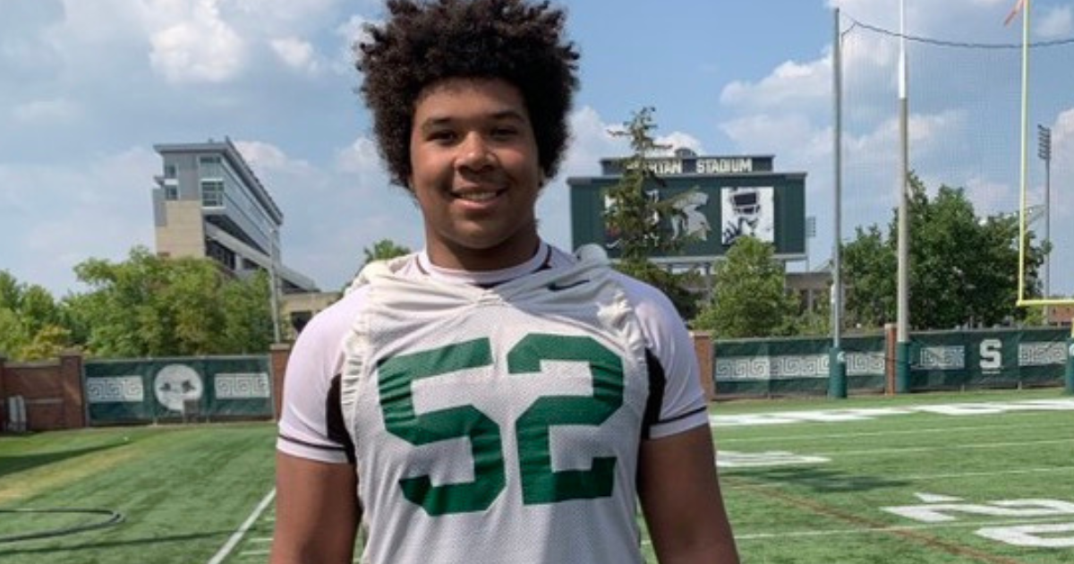 Michigan State offers class of 2025 OL Michael Carroll after camp