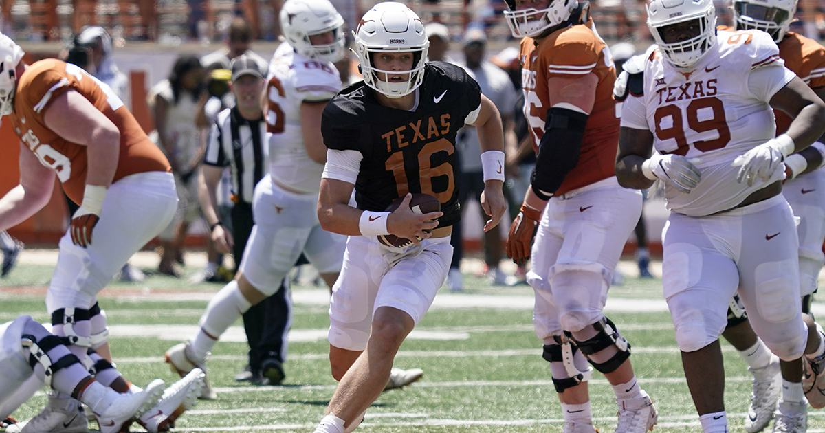 Arch Manning continues strong camp, provides electric moment in first Texas scrimmage