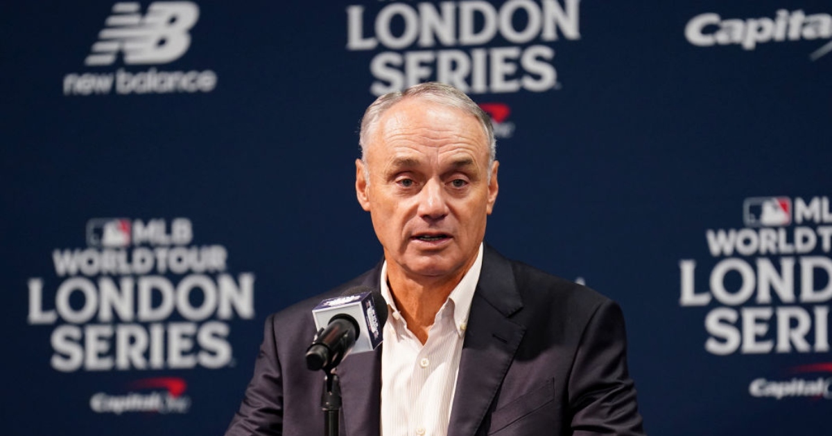 MLB: Manfred siente 'lástima' por los fanáticos de Oakland