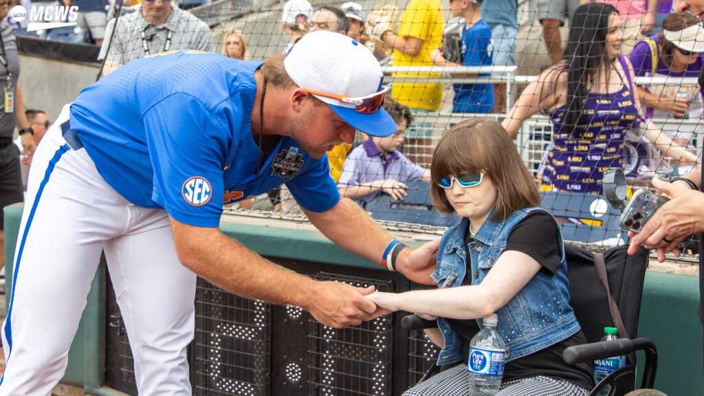 Paintsville's Marlana VanHoose crushes anthem at College World Series On3