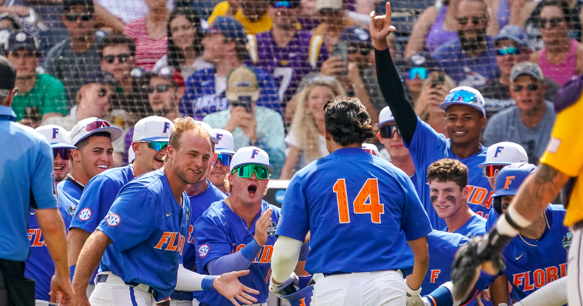 Florida sets College World Series record for runs with 24-4 win