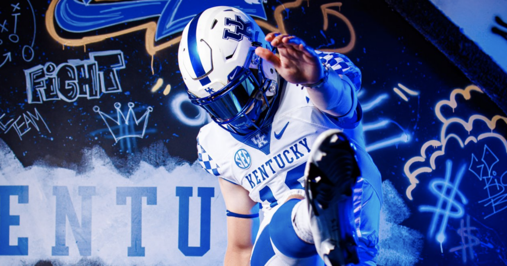 Kentucky kicker commit Jacob Kauwe drills 75yard field goal On3