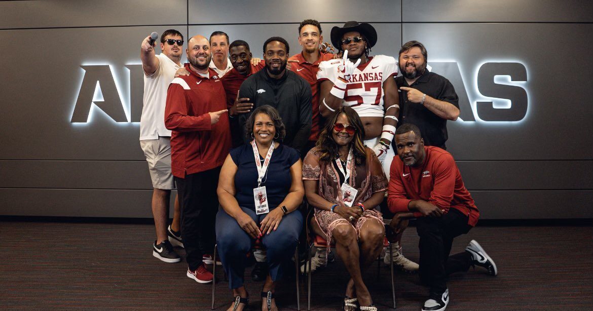 Frederick Douglass OL Zuri Madison enters transfer portal after one season at Arkansas