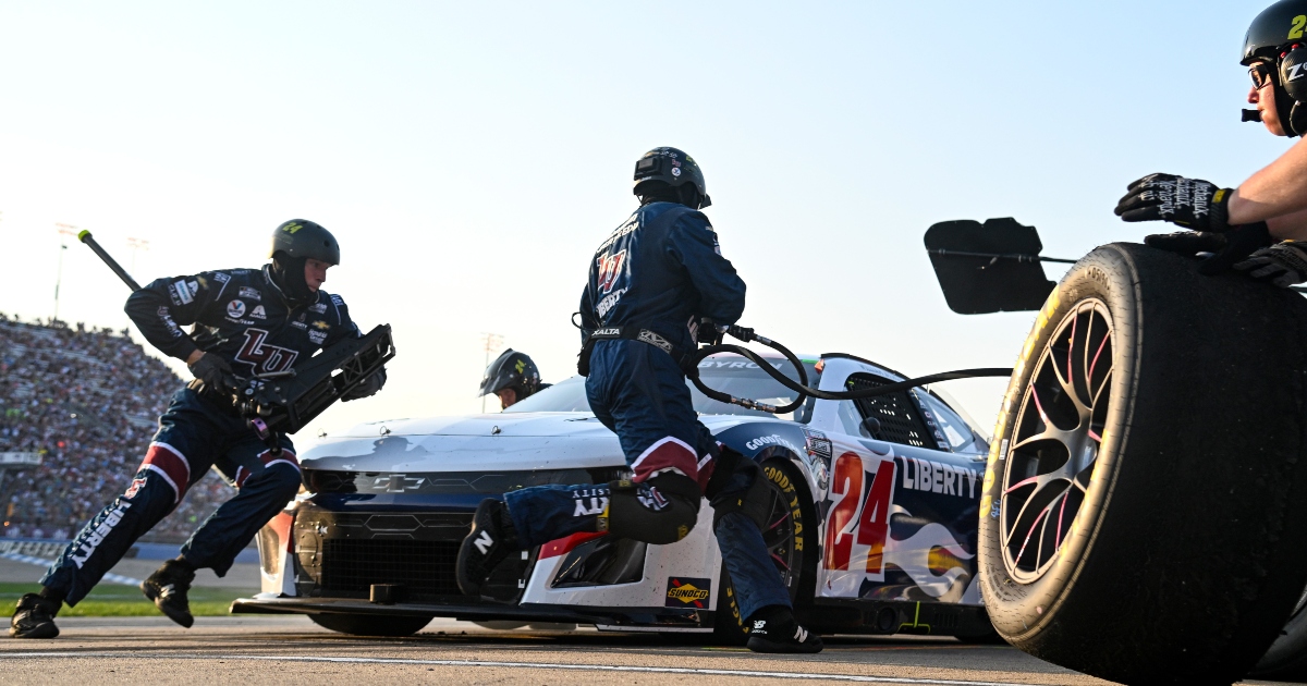 Ranking the fastest NASCAR pit crews ahead of Chicago Street Race